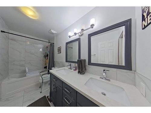 120 Bergeron Road, Fort Mcmurray, AB - Indoor Photo Showing Bathroom