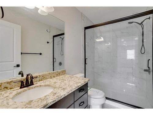 244 Shalestone Way Nw, Fort Mcmurray, AB - Indoor Photo Showing Bathroom