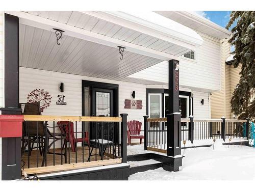 223 Dickins Drive, Fort Mcmurray, AB - Outdoor With Deck Patio Veranda