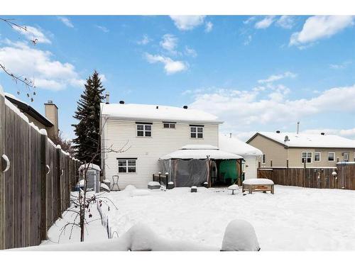 223 Dickins Drive, Fort Mcmurray, AB - Outdoor