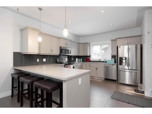 104 Collicott Drive, Fort Mcmurray, AB - Indoor Photo Showing Kitchen With Stainless Steel Kitchen With Upgraded Kitchen