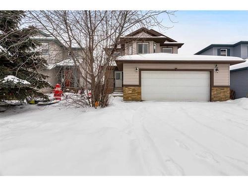 221 Lynx Crescent, Fort Mcmurray, AB - Outdoor With Facade