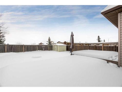 221 Lynx Crescent, Fort Mcmurray, AB - Outdoor