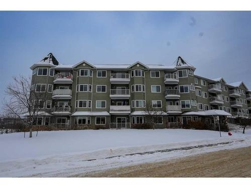 102-9918 Gordon Avenue, Fort Mcmurray, AB - Outdoor With Facade