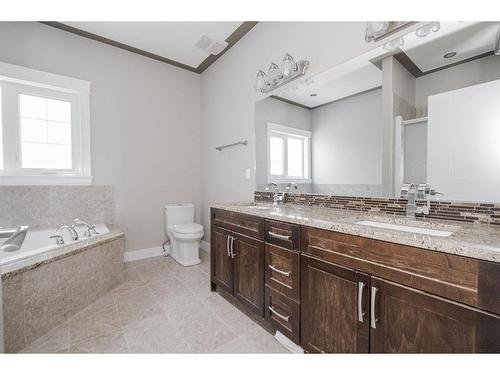 276 Sandpiper Road, Fort Mcmurray, AB - Indoor Photo Showing Bathroom