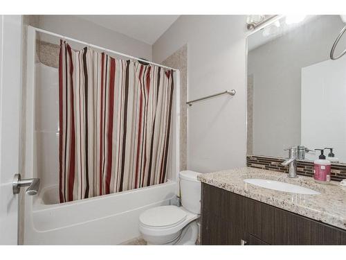 276 Sandpiper Road, Fort Mcmurray, AB - Indoor Photo Showing Bathroom