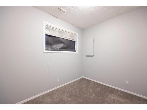 242 Mustang Road, Fort Mcmurray, AB - Indoor Photo Showing Other Room