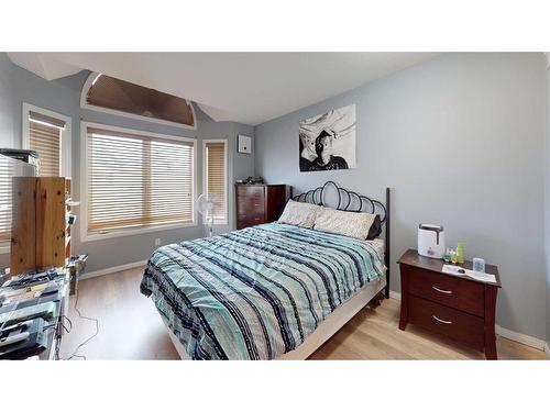 58-97 Wilson Drive, Fort Mcmurray, AB - Indoor Photo Showing Bedroom