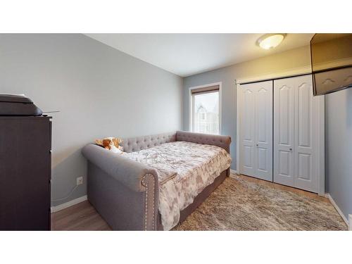 58-97 Wilson Drive, Fort Mcmurray, AB - Indoor Photo Showing Bedroom