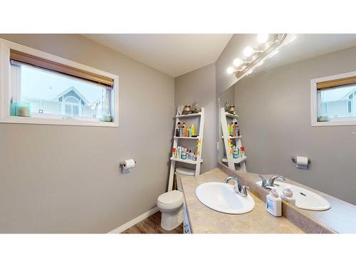 58-97 Wilson Drive, Fort Mcmurray, AB - Indoor Photo Showing Bathroom