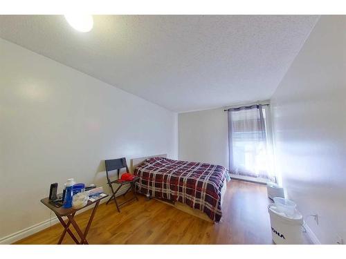 311-14921 Macdonald Drive, Fort Mcmurray, AB - Indoor Photo Showing Bedroom