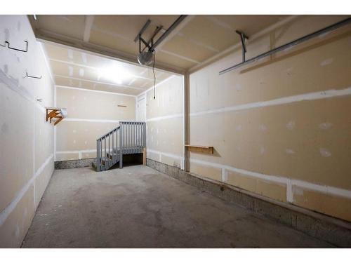 189 Sandstone Lane, Fort Mcmurray, AB - Indoor Photo Showing Garage