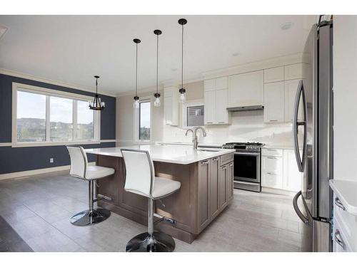 136 Gravelstone Road, Fort Mcmurray, AB - Indoor Photo Showing Kitchen With Upgraded Kitchen