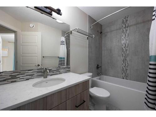 136 Gravelstone Road, Fort Mcmurray, AB - Indoor Photo Showing Bathroom