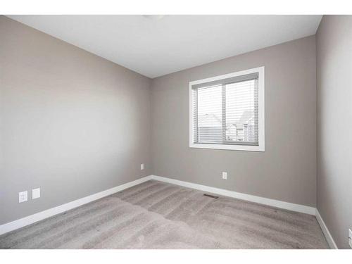 57-401 Athabasca Avenue, Fort Mcmurray, AB - Indoor Photo Showing Other Room