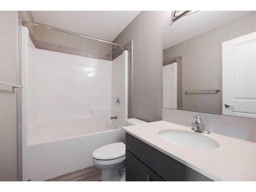 57-401 Athabasca Avenue, Fort Mcmurray, AB - Indoor Photo Showing Bathroom