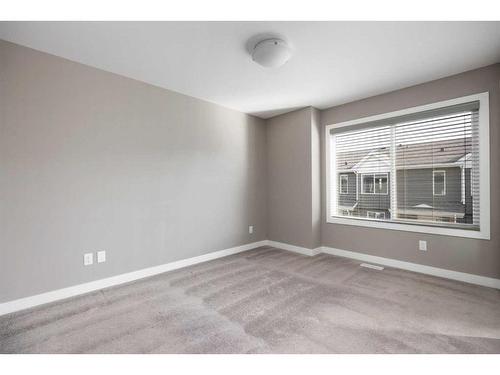 57-401 Athabasca Avenue, Fort Mcmurray, AB - Indoor Photo Showing Other Room