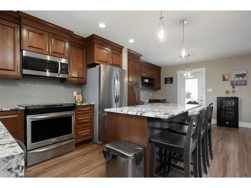 110 Aspenhill Drive, Fort Mcmurray, AB - Indoor Photo Showing Kitchen With Stainless Steel Kitchen With Upgraded Kitchen