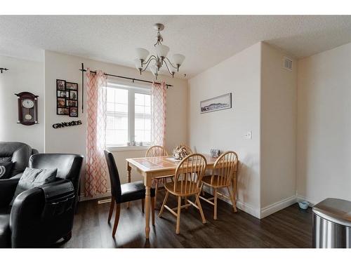 160 O'Coffey Crescent, Fort Mcmurray, AB - Indoor Photo Showing Dining Room