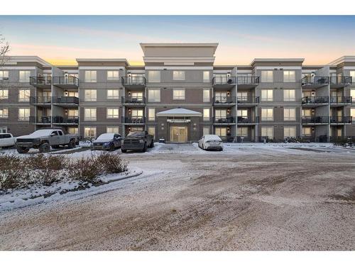 2115-204 Sparrow Hawk Drive, Fort Mcmurray, AB - Outdoor With Facade