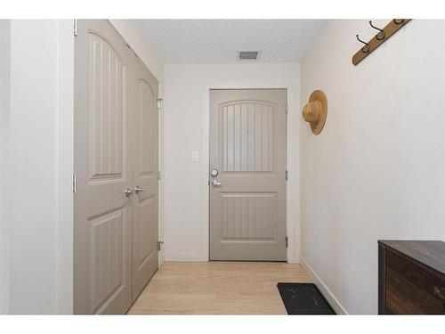 2115-204 Sparrow Hawk Drive, Fort Mcmurray, AB - Indoor Photo Showing Bathroom