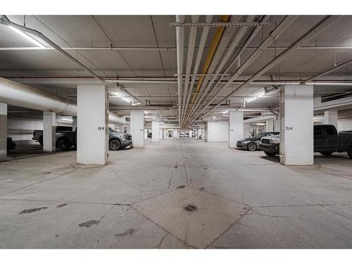 2115-204 Sparrow Hawk Drive, Fort Mcmurray, AB - Indoor Photo Showing Garage