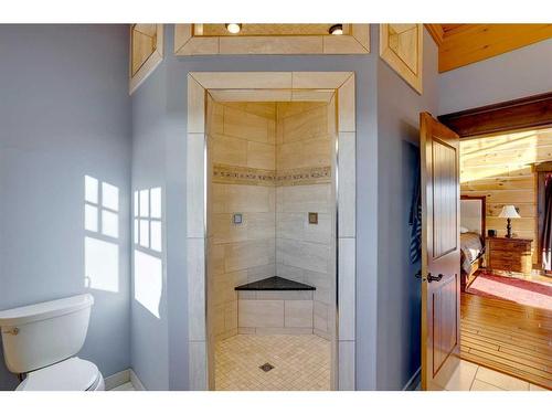 173 Sommer Way, Saprae Creek, AB - Indoor Photo Showing Bathroom