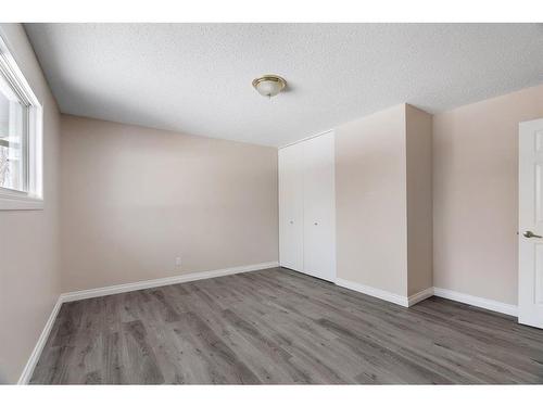 55 Fitzsimmons Avenue, Fort Mcmurray, AB - Indoor Photo Showing Other Room