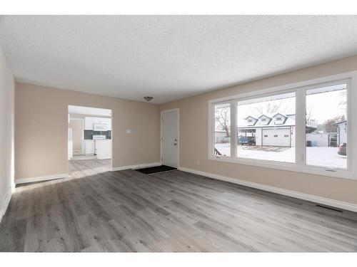 55 Fitzsimmons Avenue, Fort Mcmurray, AB - Indoor