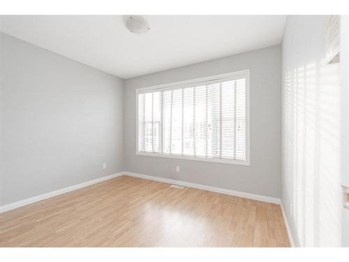 124 Fox Crescent, Fort Mcmurray, AB - Indoor Photo Showing Other Room