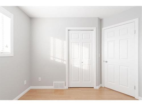 124 Fox Crescent, Fort Mcmurray, AB - Indoor Photo Showing Other Room