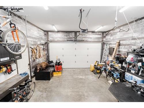 104 Swanson Crescent, Fort Mcmurray, AB - Indoor Photo Showing Garage