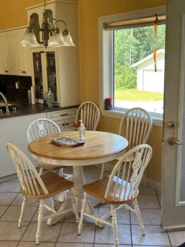 158 Poplar Drive Rr, Conklin, AB - Indoor Photo Showing Dining Room