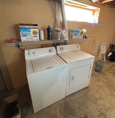 9104A 94 Ave, Lac La Biche, AB - Indoor Photo Showing Laundry Room