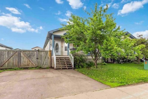 221 Ash Way, Fort Mcmurray, AB - Outdoor