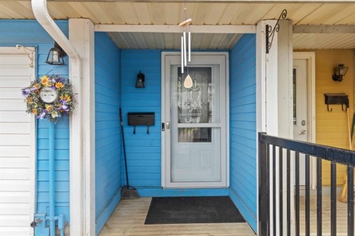 116 Wallace Place, Fort Mcmurray, AB - Outdoor With Exterior