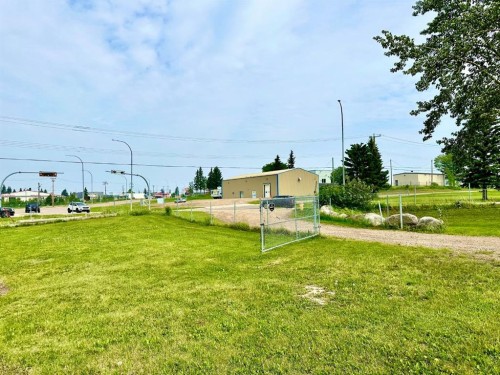 10307 94 Ave., Lac La Biche, AB 