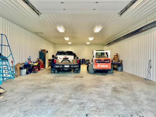 10307 94 Ave., Lac La Biche, AB 