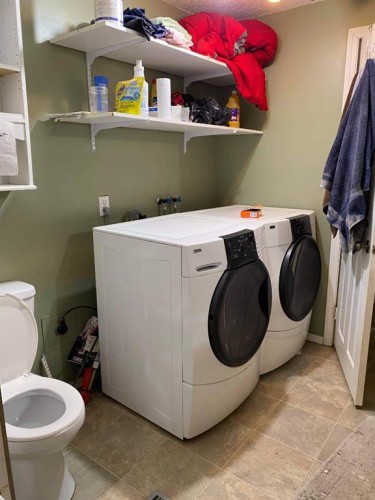 124 Singer Drive, Anzac, AB - Indoor Photo Showing Laundry Room