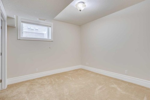 404 Killdeer Way, Fort Mcmurray, AB - Indoor Photo Showing Other Room