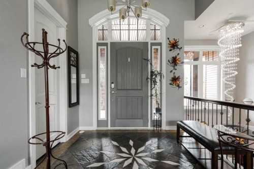 5747 Draper Road, Fort Mcmurray, AB - Indoor Photo Showing Other Room