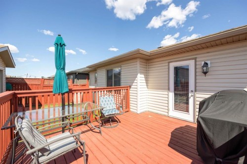 549 Walnut Crescent, Fort Mcmurray, AB - Outdoor With Deck Patio Veranda With Exterior
