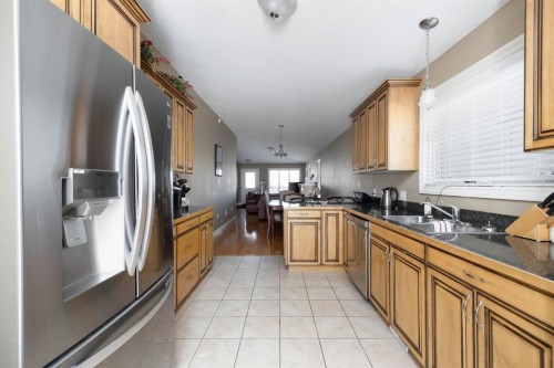 549 Walnut Crescent, Fort Mcmurray, AB - Indoor Photo Showing Kitchen With Double Sink