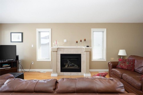549 Walnut Crescent, Fort Mcmurray, AB - Indoor Photo Showing Living Room With Fireplace