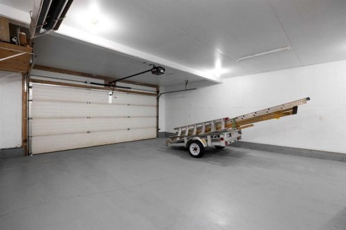 103 Rattlepan Creek Crescent, Fort Mcmurray, AB - Indoor Photo Showing Garage