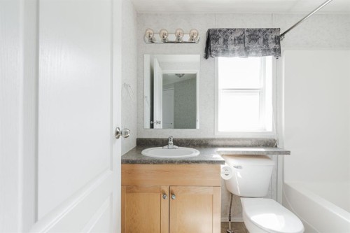 116 Balsam Way, Fort Mcmurray, AB - Indoor Photo Showing Bathroom