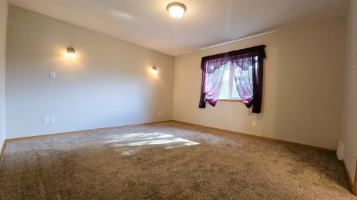 209-13441 Twp Rd 665A, Lac La Biche, AB - Indoor Photo Showing Other Room