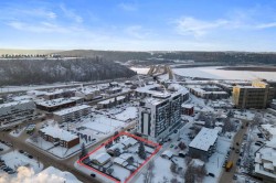 10102, 10104, 10106 Manning Avenue  Fort Mcmurray, AB T9H 2C3