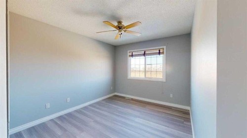 334 Grosbeak Way, Fort Mcmurray, AB - Indoor Photo Showing Other Room