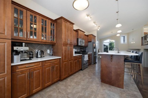 457 Walnut Crescent, Fort Mcmurray, AB - Indoor Photo Showing Kitchen
